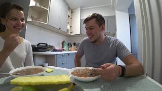картинка: ВЫЖИВАНИЕ НА ПРАВИЛЬНОМ ПИТАНИИ ЗА 1000 РУБЛЕЙ НА ДВОИХ / ТРЕТИЙ ДЕНЬ / БОМЖ ОБЕД