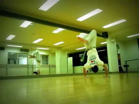 Mestre Samurai12 マカコ カポエイラ 技映像 Youtube