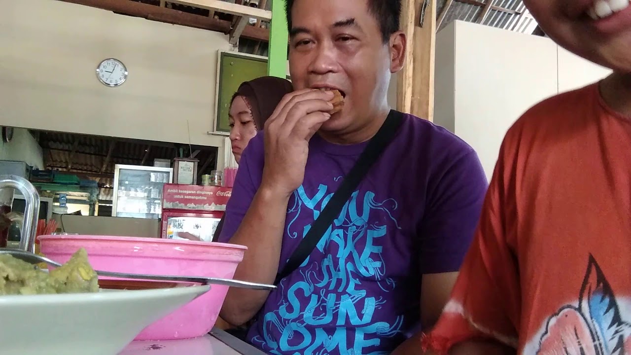  Makan di warteg  alam jaya kemiri YouTube