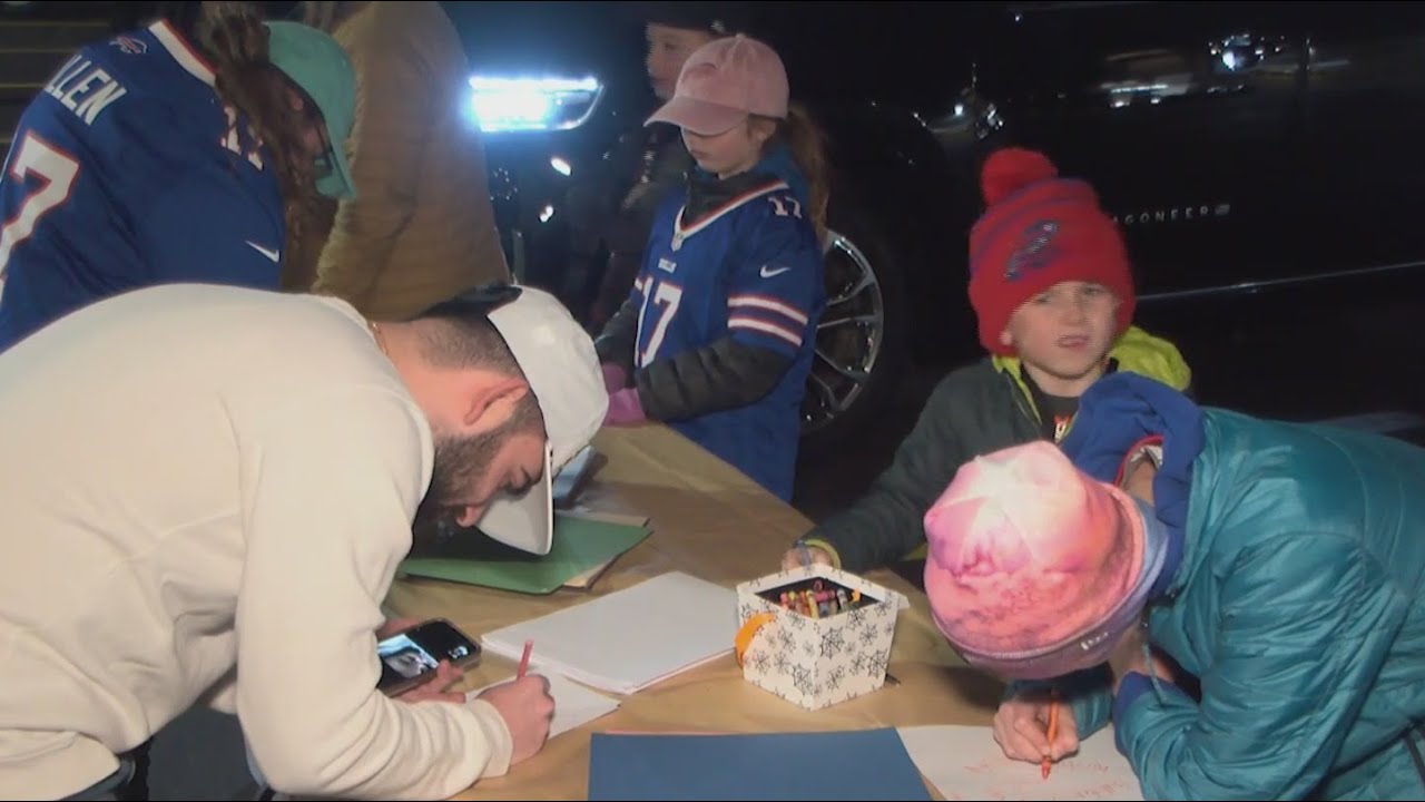 Prayers and card signing in Henrietta for recovering Bills player