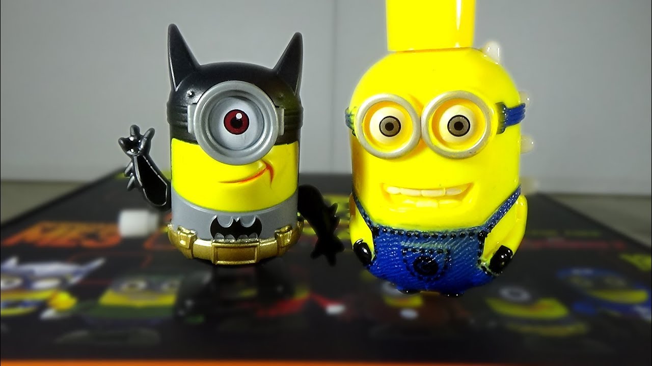 walking minion toy