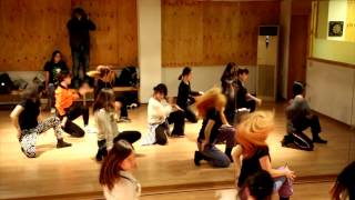 URBANPLAY DANCE ACADEMY-WAACKING CLASS(waacky)
