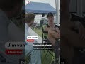 Jim raakt bewusteloos bij katapultstunt
