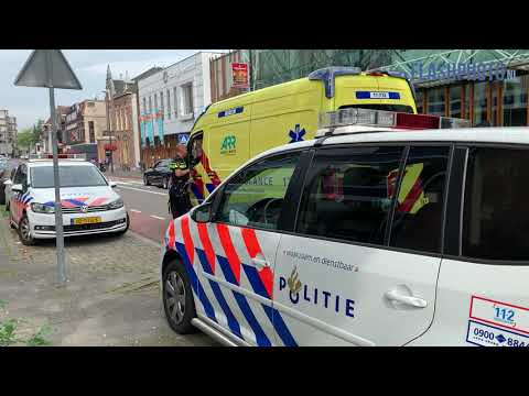 Video: Politie-uniformen Veranderden Studenten In Haters Met Capuchon - Alternatieve Mening