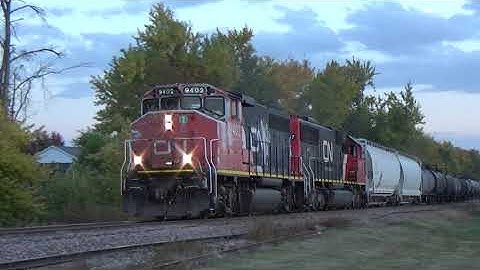 A Grimy Canadian Cab Leads L567 Through Robins, Iowa