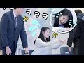 팬의 반응에 빵터진 아이유, 경호원 IU's big laugh because fan's reaction, flower magic : 팬사인회 fansign event 191128