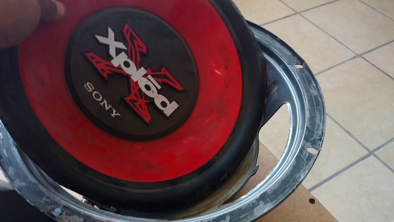 Sony Xplod q hay detras - YouTube