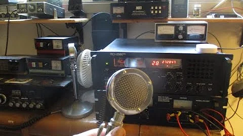 Barefoot CB radio skip shooting Smoky Hills Tennessee is blowing smoke!