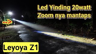 Leyoya Z1 Zoom flashlight with LED light