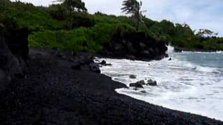 20090925 20090930 Hawaii Road of Hana Volcanic Black Sand Beach