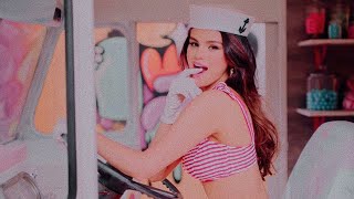 blackpink ft. selena gomez ‘ice cream’ but everytime selena sings it speeds up