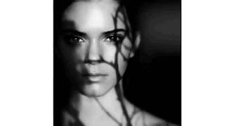 Gömülür Nil İpek