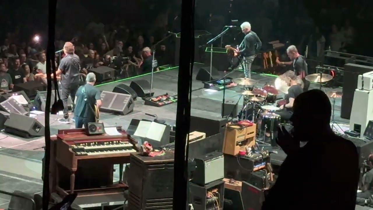 “Corduroy” Pearl Jam 9182022 St. Louis, Missouri Enterprise Center