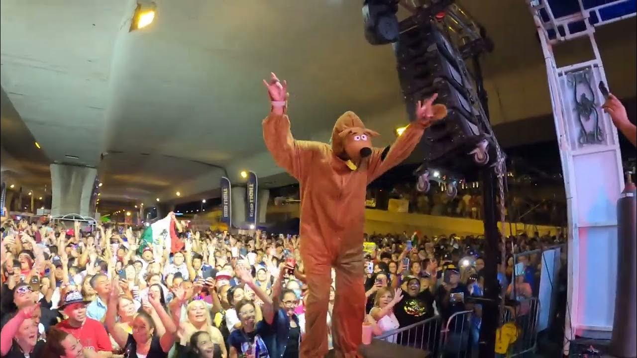 Fiesta San Antonio Texas... Scooby Papa La Tropa Estrella en vivo