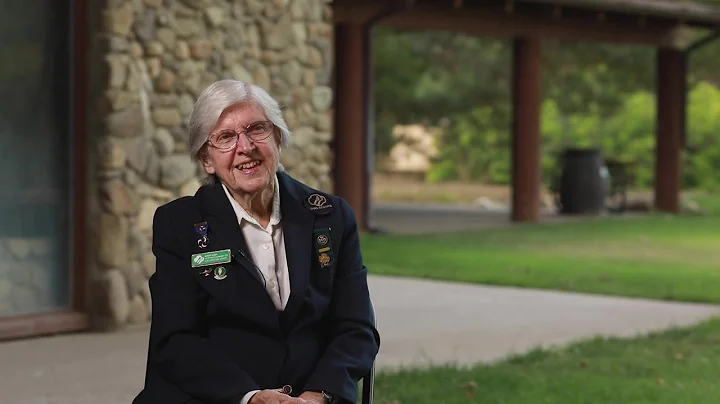 Women of Distinction #3 - Janet Lunt