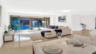 House for Auction in 7 River Cres,Broadbeach Waters, QLD