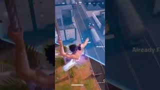 I use a MYTHIC Skye’s Grappler to escape an ambush! #fortnite #fortniteclips #gameplay #mythic