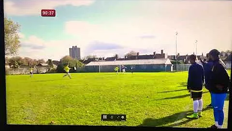 BEZHINGA & Sideline  PITCH INVASION  GINGER CARROL...