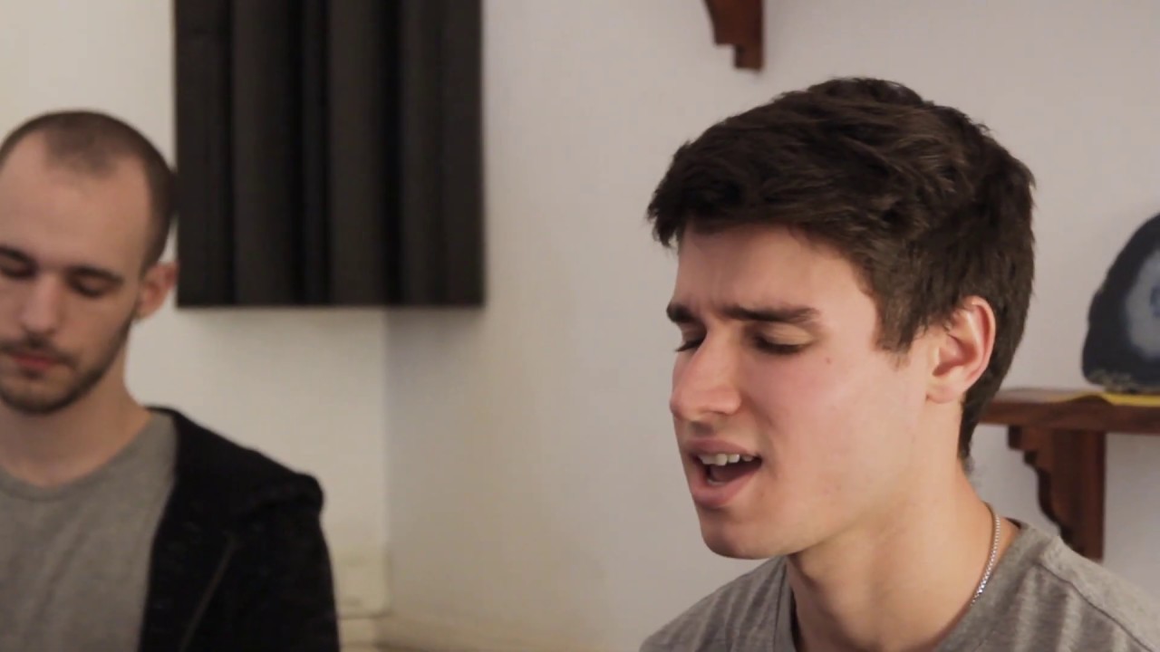 FMK - Calle 2 (cover) | Manga Corta