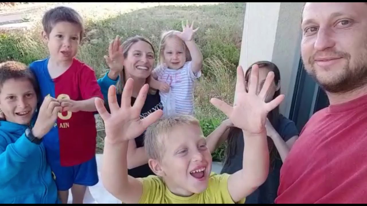 חוות יאיר קליפ משפחות יום העצמאות תשע