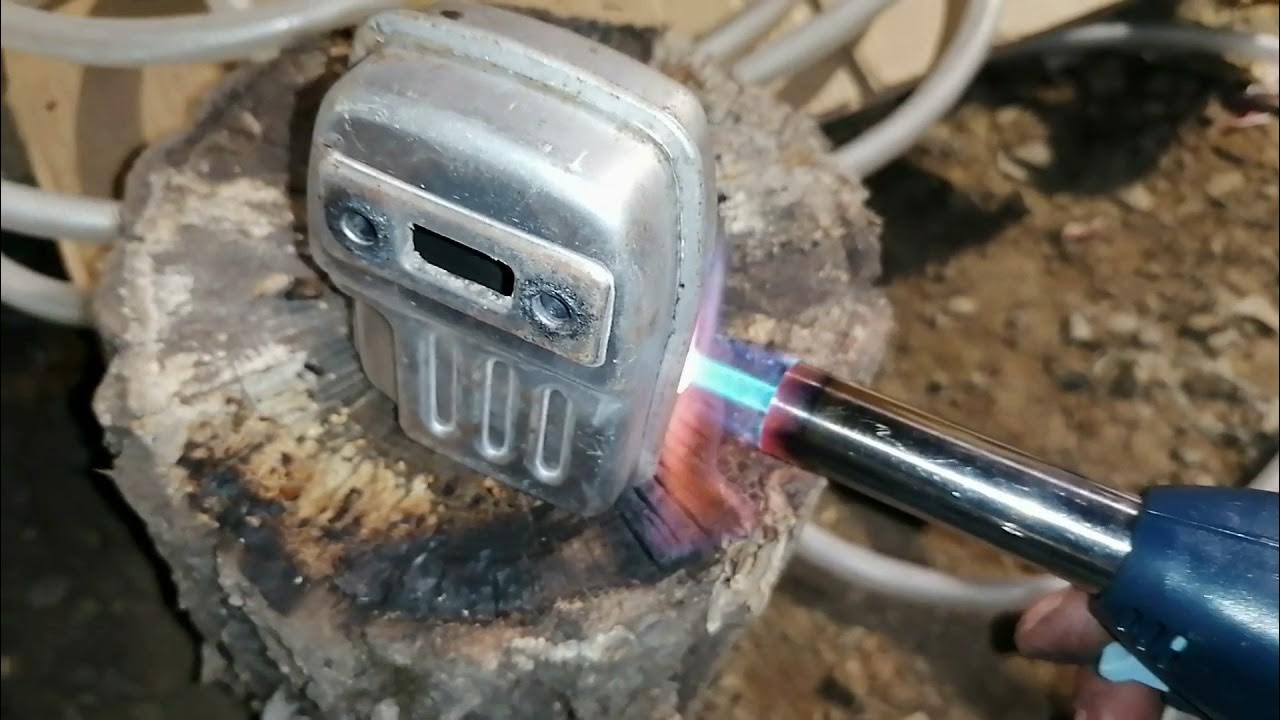 Бензокоса глохнет на больших оборотах причина. Не заводится бензокоса. Мотокоса бензиновая плохо заводится на холодную. Глохнет триммер при нажатии на газ. Глохнет триммер при нажатии на газ.