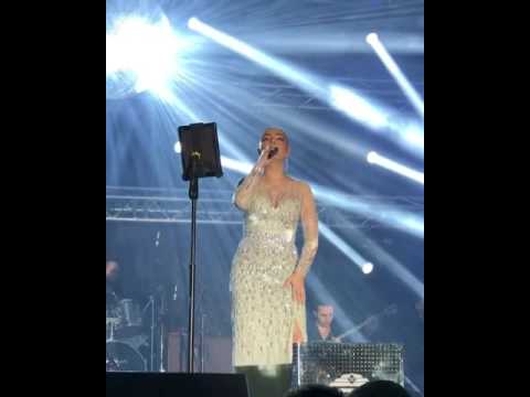 Ebru Gündeş Kork Be Allahtan Canlı Konser İzmir Kaya Artemis 03.12.1016