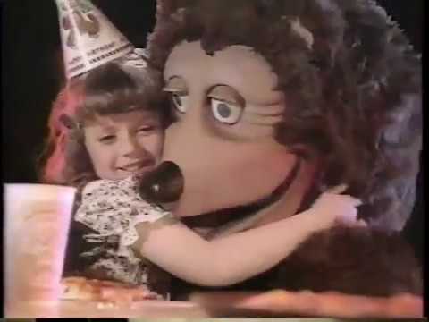 Showbiz Pizza Place 1980s Birthday Party Commercial