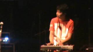 Too Weak To Dance - Malam Terus Bersembunyi Live at Rosemary mini concert.mp4