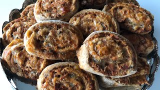 بيتزا رولي او شنيك بدقيق الشعير Healthy Pizza snails with barley flour