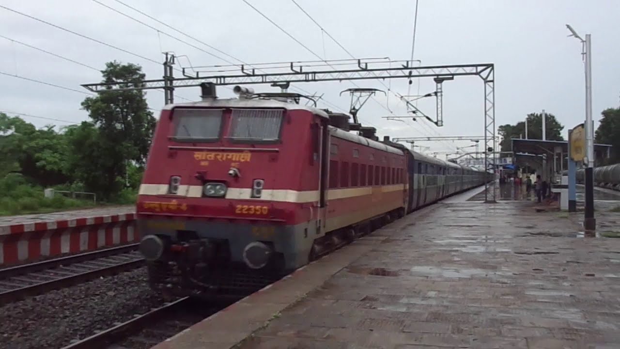 12811 Mumbai LTT - Hatia SF Express Skipping Amgaon Railway Station
