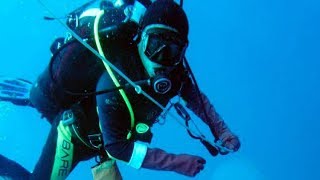 Download Cerita Agus Sulaiman Lihat Bangkai Pesawat Lion Air Dan Jenazah Di Laut: Saya Me Video MP3 Cerita Agus Sulaiman Lihat Bangkai Pesawat Lion Air Dan Jenazah Di Laut: Saya Me