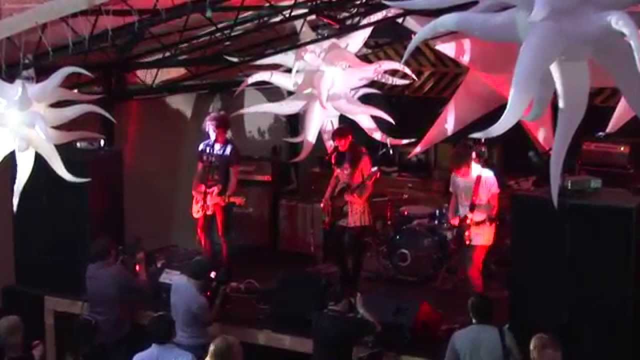 RINGO DEATHSTARR -  "SO HIGH" - LIVE AT AUSTIN PSYCH FEST (2014)