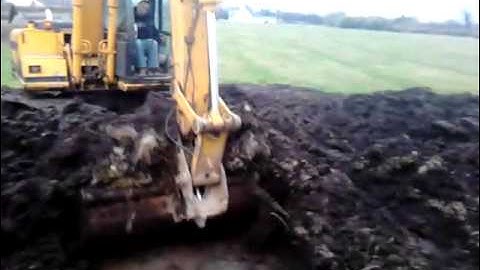 Spreading dung in co Meath