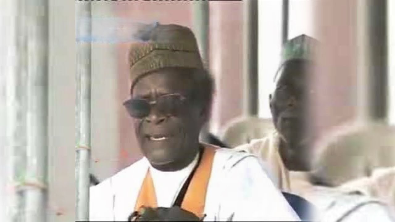 Вот такая спорная песня, я о ней не знаю, в исполнении Хассана Ваяма.