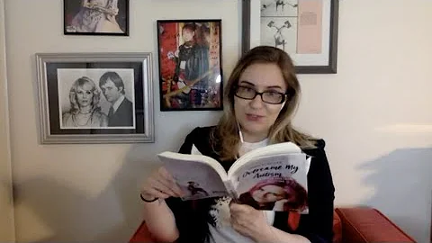 Junction Reads with Sarah Kurchak