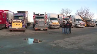 Truckers' 'slow roll' protest blocked from entering downtown Chicago