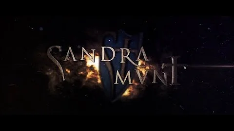 / Sandra Munt  ( 2015 )