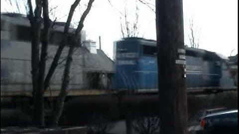 Big CSX 9 Engine Power Move
