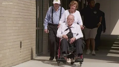Wayne Higgins appears in court after posting bond