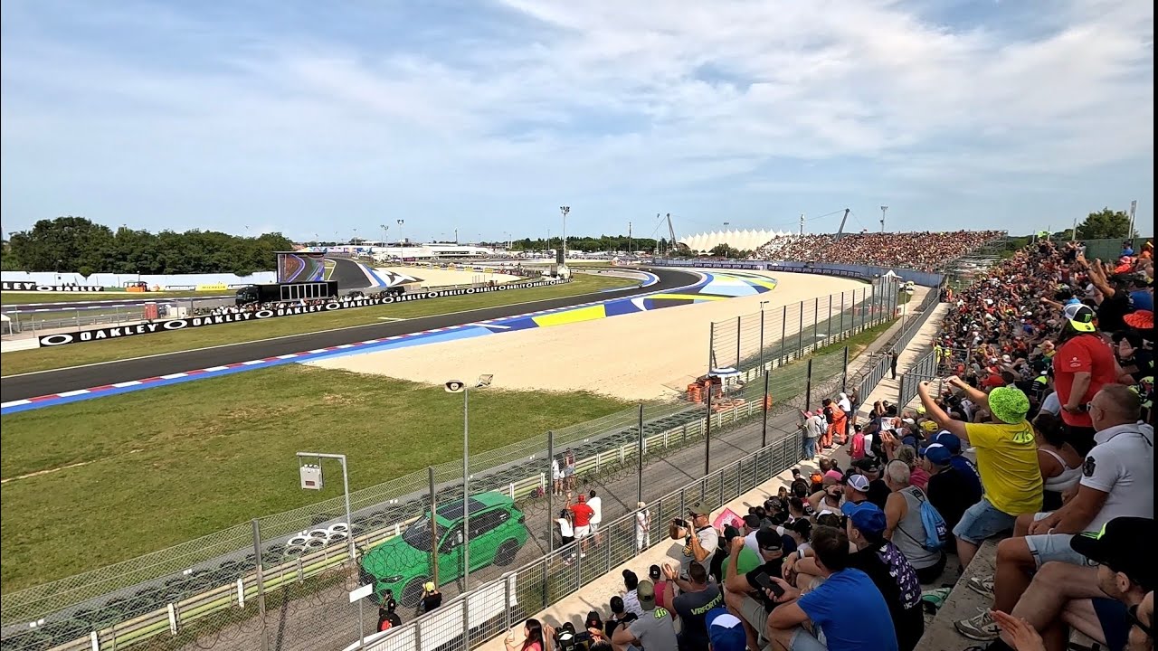 Marc Marquez Crash Reaction Italian Crowd - Misano MotoGP 2025