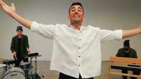 Thumbnail of Phil Wickham - What An Awesome God (Official Music Video)
