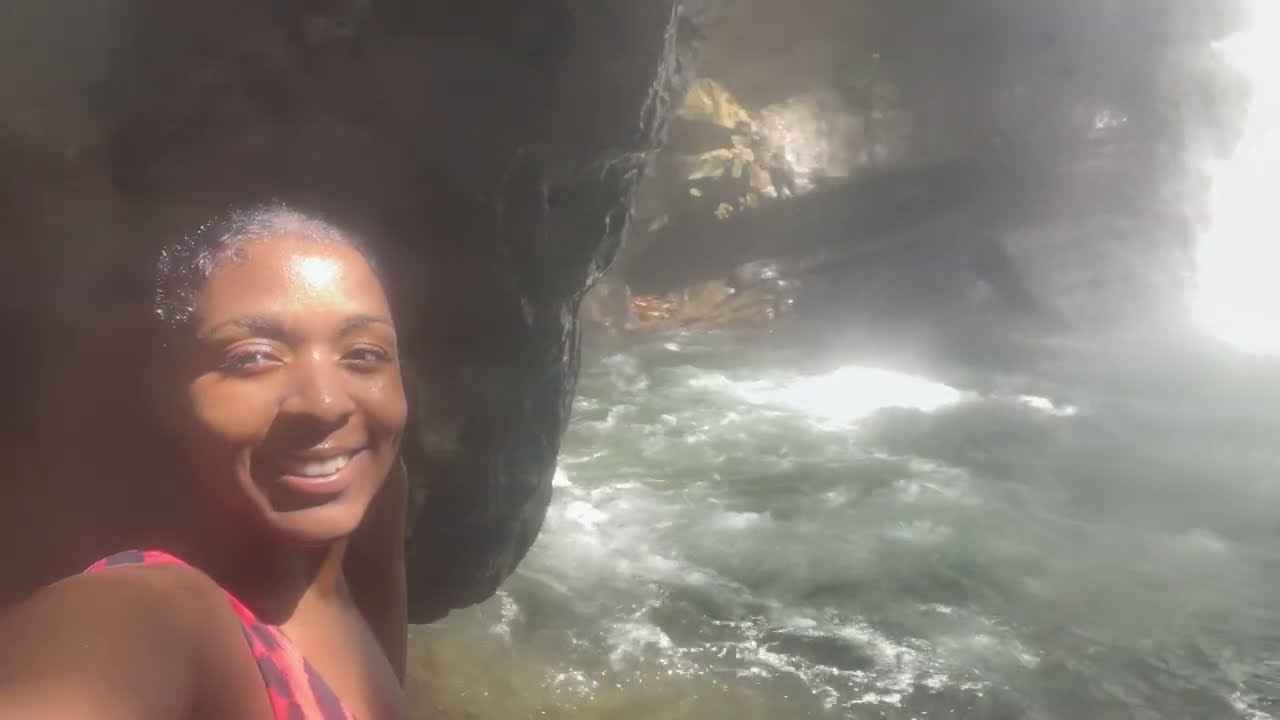 Nanny Falls Waterfalls : Portland, Jamaica