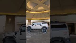 Valet saw the H2 and closed up shop 🤣 #hummer #h1 #h2 #h3 #humvee #hummerev #garage #mechanic