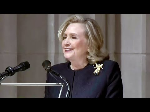 Hillary Clinton pays tribute to Madeleine Albright at funeral service