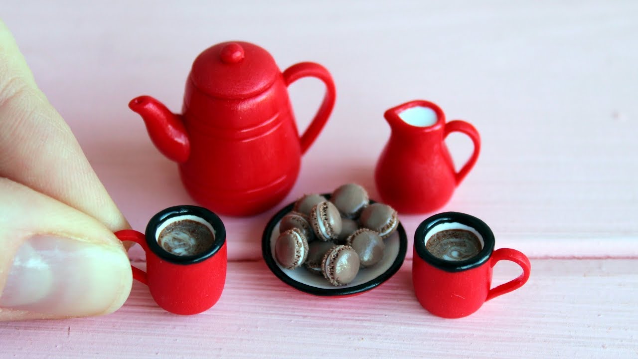 Miniature red cookware set with macaroons. Polymer clay. Tutorial. DIY. Миниатюрная посуда.