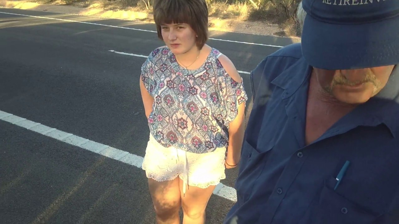 Fan Belt Is Shredded - Broken Down in Road to Mildura 02 (Featuring Local RACV Guys)