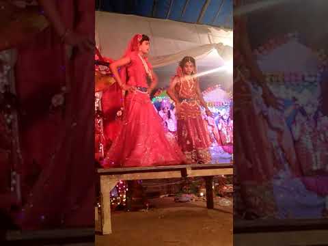 Shayam kalyug ke bhakto se Bachna Jara tumko riswat ka Chaska laga denge yenavratri dance 2017