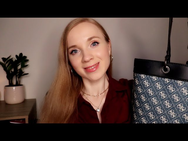 ASMR SUOMI Mitä mun laukussa on👜ASMR What´s in my bag