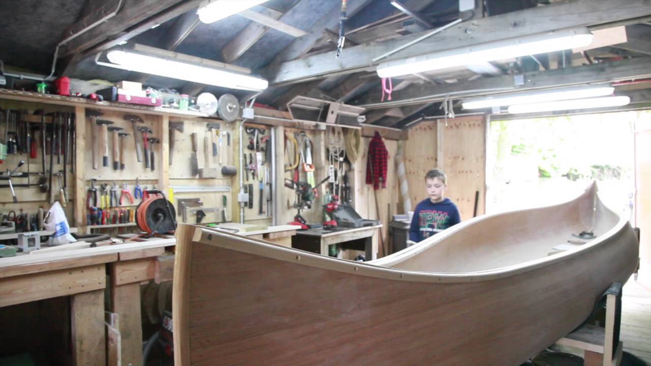 Installing gunwales and decks. - YouTube