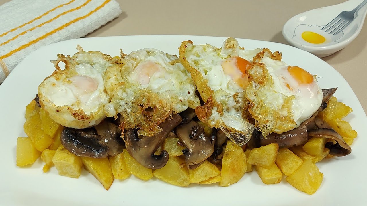 🥔 PATATAS CON CHAMPIÑONES AL AJILLO 🧄Y HUEVOS FRITOS 🍳 COMIDA ECONÓMICA DE DOMINGO// BEATRIZ COCINA